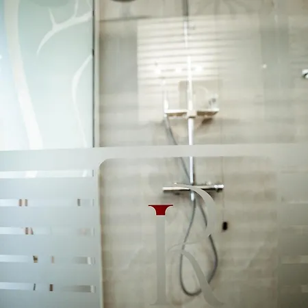 מלון Independent