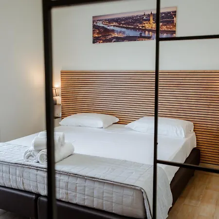 Hotel Independent *