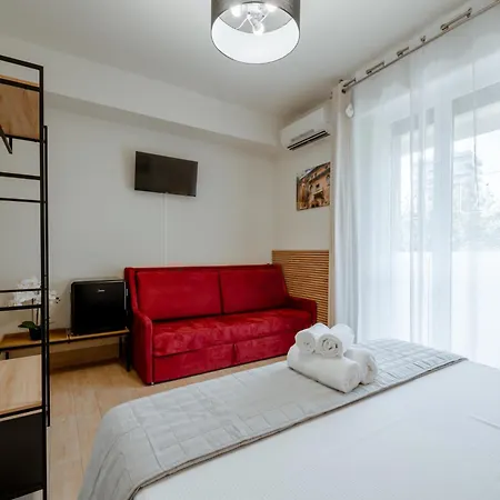Hotel Independent *