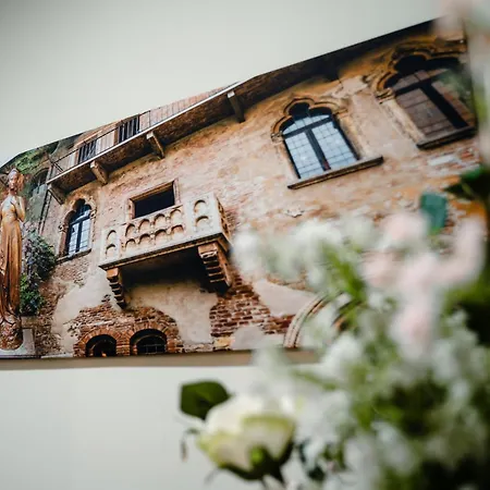 Independent * Verona