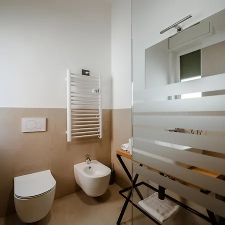 Independent Hotel *